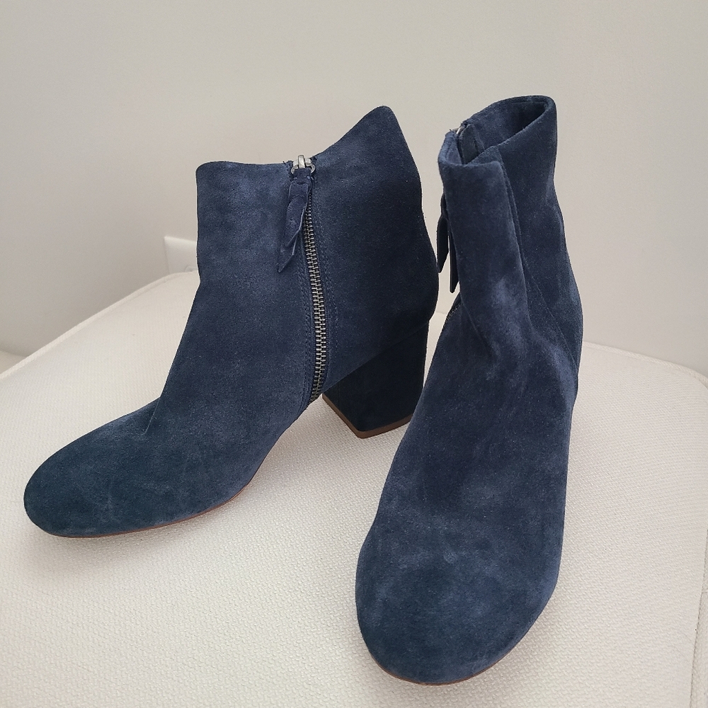 Splendid Heeled Navy Leatger Suede Ankle Boots